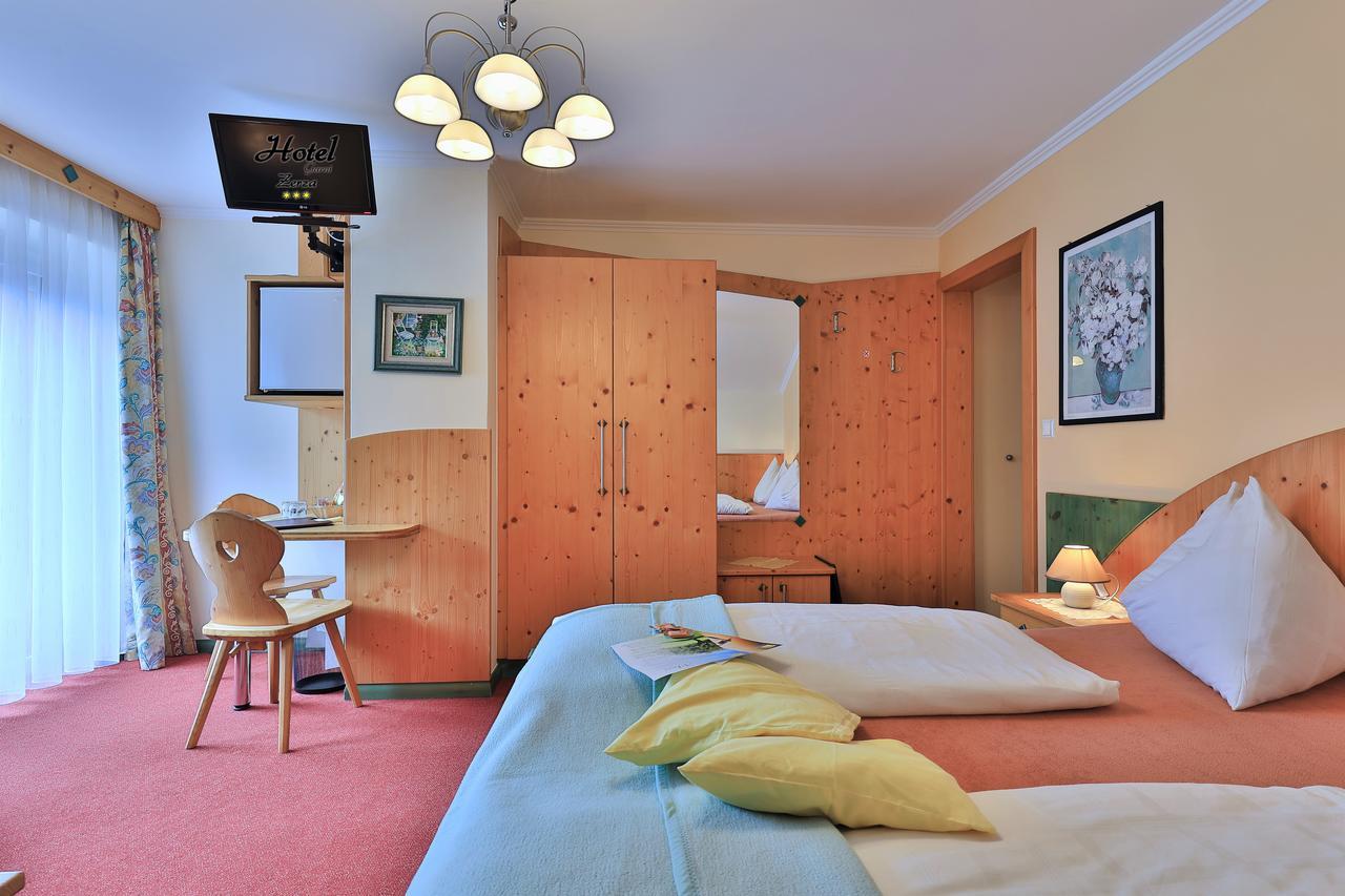 Hotel Garni Zerza Tropolach Bagian luar foto